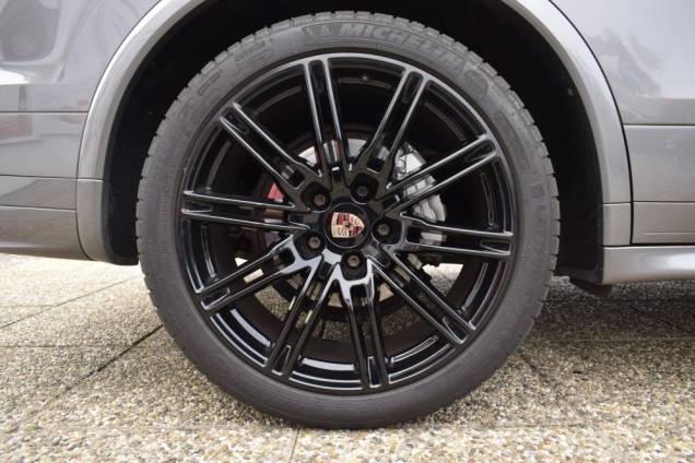 PORSCHE CAYENNE S 4.2 V8 385 CV TIPTRONIC 4X4 10 PORSCHE CAYENNE S 4.2 V8 385 CV TIPTRONIC 4X4 10