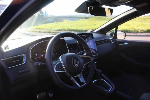 RENAULT CLIO ESPRIT ALPINE 1.6 E-TECH 145 CV HYBRID BVA / ORIGINE FRANCE 9 RENAULT CLIO ESPRIT ALPINE 1.6 E-TECH 145 CV HYBRID BVA / ORIGINE FRANCE 9