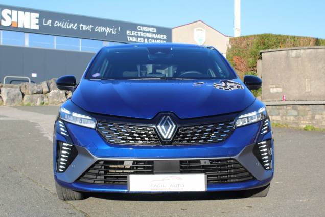 RENAULT CLIO ESPRIT ALPINE 1.6 E-TECH 145 CV HYBRID BVA / ORIGINE FRANCE 2 RENAULT CLIO ESPRIT ALPINE 1.6 E-TECH 145 CV HYBRID BVA / ORIGINE FRANCE 2
