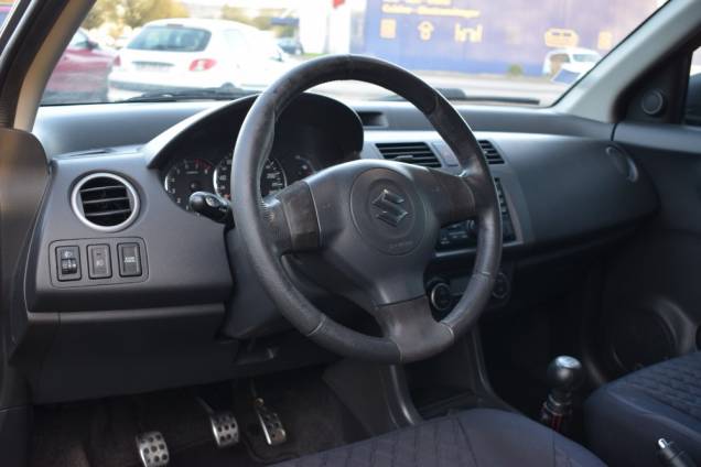 SUZUKI SWIFT SPORT 1.6 I 125 CV  10