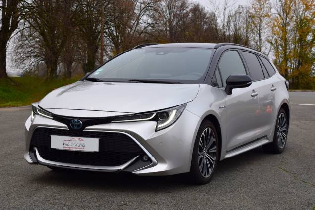 TOYOTA COROLLA TOURING COLLECTION 1.8 122 CV HYBRID / 89500 KMS / SUIVI EXCLUSIF TOYOTA / ORIGINE FRANCE 1