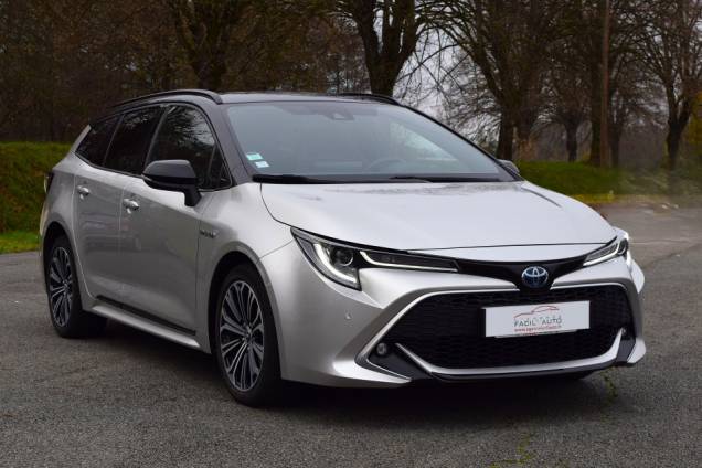 TOYOTA COROLLA TOURING COLLECTION 1.8 122 CV HYBRID / 89500 KMS / SUIVI EXCLUSIF TOYOTA / ORIGINE FRANCE 2