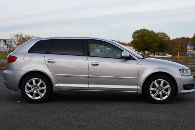AUDI A3 SPORTBACK 1.8 TURBO 160CV BVM 6 / ORIGINE FRANCE / SUIVI D'ENTRETIEN COMPLET 7 AUDI A3 SPORTBACK 1.8 TURBO 160CV BVM 6 / ORIGINE FRANCE / SUIVI D'ENTRETIEN COMPLET 7