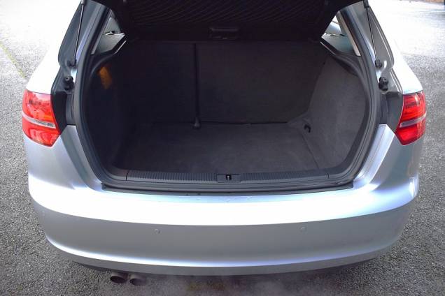 AUDI A3 SPORTBACK 1.8 TURBO 160CV BVM 6 / ORIGINE FRANCE / SUIVI D'ENTRETIEN COMPLET 15 AUDI A3 SPORTBACK 1.8 TURBO 160CV BVM 6 / ORIGINE FRANCE / SUIVI D'ENTRETIEN COMPLET 15