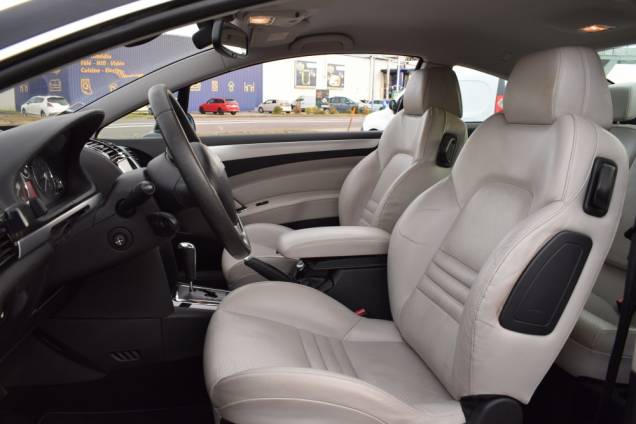 PEUGEOT 407 COUPE GT 3.0 V6 HDI 240 CV BVA 9
