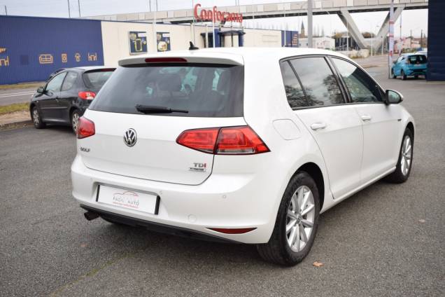VOLKSWAGEN GOLF LOUNGE 1.6 TDI 110 CV DSG7 5 PORTES / 1ère MAIN / CROCHET D'ATTELAGE / BOITE AUTOMATIQUE 4