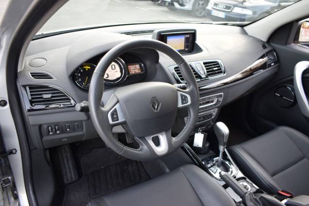 RENAULT MEGANE BOSE 1.5 DCI 110 CV BOITE AUTOMATIQUE / 1ère MAIN / 41500 KMS 15