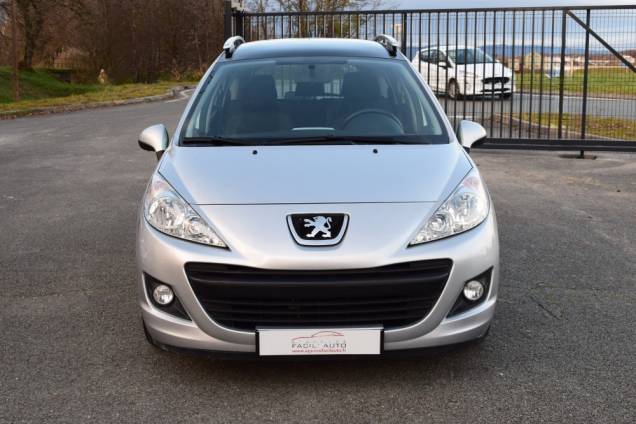 PEUGEOT 207 SW 1.4 75 CV BREAK URBAN MOVE / 67900 KMS / TOIT PANORAMIQUE 5 PEUGEOT 207 SW 1.4 75 CV BREAK URBAN MOVE / 67900 KMS / TOIT PANORAMIQUE 5