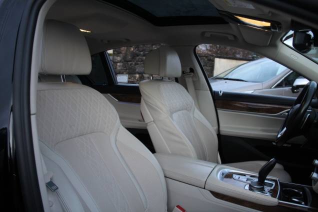 BMW SERIE 7 EXCLUSIVE 730D 265 CV XDRIVE BVA / TOIT OUVRANT / ORIGINE FRANCE 9