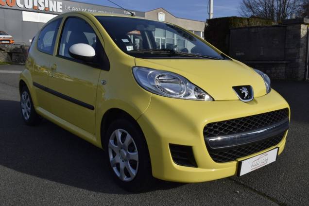 PEUGEOT 107 URBAN MOVE 1.0 68 CV BVA 6