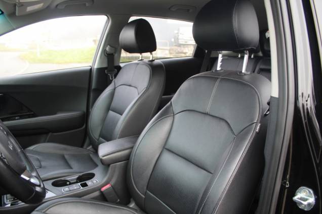 KIA NIRO LOUNGE HYBRID 1.6 GDI 105CH ISG + ELECTRIQUE 43.5 CV DCT6 / ORIGINE FRANCE 12