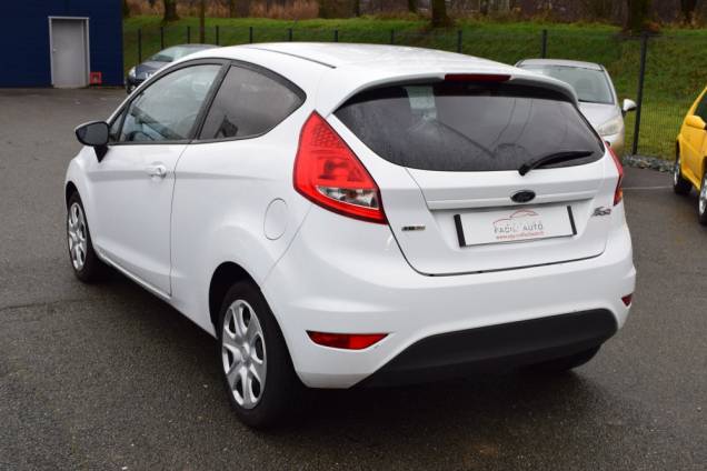 FORD FIESTA 1.4 TDCI 70 CV  3