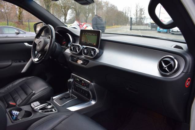 MERCEDES-BENZ CLASSE X 250 D 4 MATIC 190 CV BVA 7 / 1ere MAIN / ORIGINE FRANCE 27