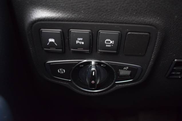 MERCEDES-BENZ CLASSE X 250 D 4 MATIC 190 CV BVA 7 / 1ere MAIN / ORIGINE FRANCE 12