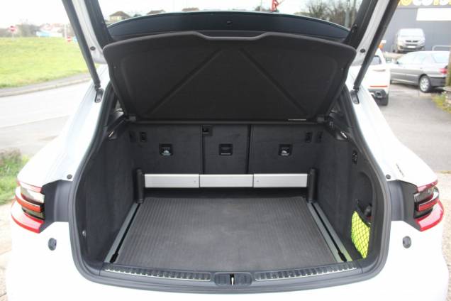PORSCHE MACAN S 3.0 TDI 258 CV BVA / TOIT OUVRANT PANORAMIQUE 22