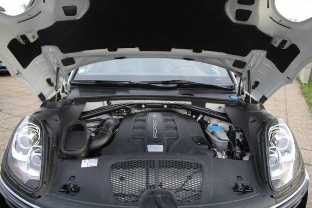 PORSCHE MACAN S 3.0 TDI 258 CV BVA / TOIT OUVRANT PANORAMIQUE 13