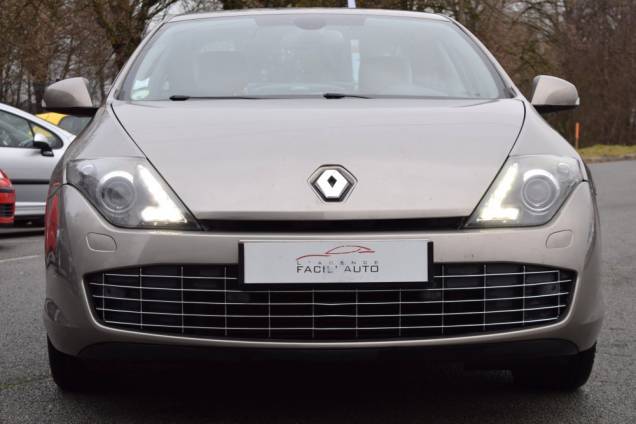 RENAULT LAGUNA COUPE INITIALE PARIS 2.0 DCI 150 CV 4CONTOL BV6 8
