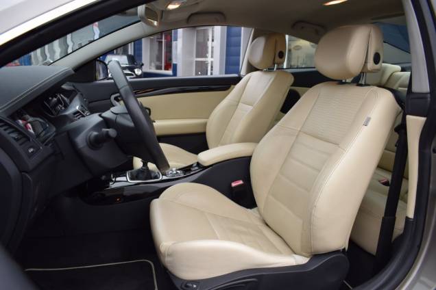 RENAULT LAGUNA COUPE INITIALE PARIS 2.0 DCI 150 CV 4CONTOL BV6 11