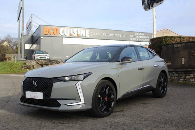 DS DS4 PERFORMANCE LINE 1.5 BLUEHDI 130 CV EAT8 / ORIGINE FRANCE 1