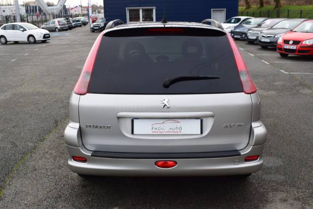 PEUGEOT 206 SW 1.4 90 CV / 1ère MAIN 6 PEUGEOT 206 SW 1.4 90 CV / 1ère MAIN 6