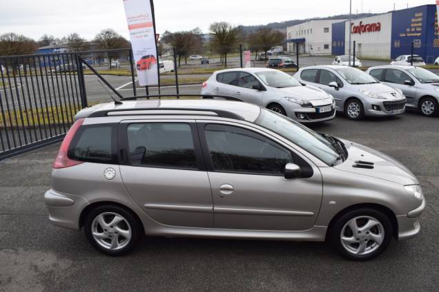 PEUGEOT 206 SW 1.4 90 CV / 1ère MAIN 10 PEUGEOT 206 SW 1.4 90 CV / 1ère MAIN 10