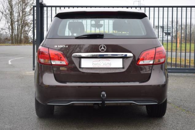 MERCEDES-BENZ CLASSE B INSPIRATION 7G-DCT 180 CDI 109 CV / ORIGINE FRANCE / ATTELAGE 6