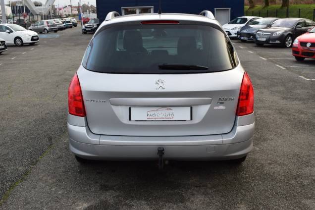 PEUGEOT 308 SW 1.6 HDI 110 CV / CROCHET D'ATTELAGE / 1ère MAIN / 81500 KMS / TOIT PANORAMIQUE 6