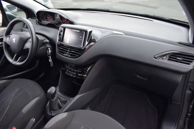 PEUGEOT 208 ACTIVE 5 PORTES 1.4 95 CV / 1ère MAIN / 37800 KMS 17