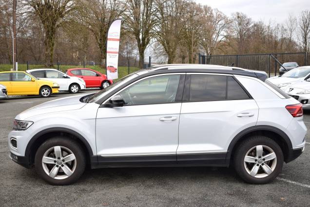 VOLKSWAGEN T-ROC CARAT 1.5 TSI 150 DSG7 7 VOLKSWAGEN T-ROC CARAT 1.5 TSI 150 DSG7 7