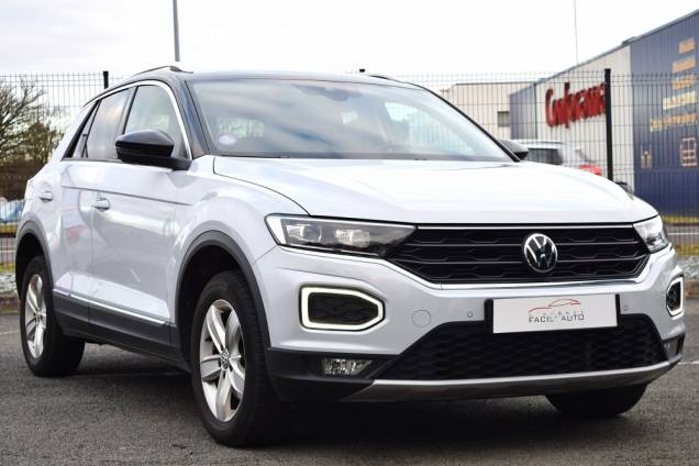 VOLKSWAGEN T-ROC CARAT 1.5 TSI 150 DSG7 4 VOLKSWAGEN T-ROC CARAT 1.5 TSI 150 DSG7 4