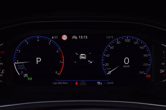 VOLKSWAGEN T-ROC CARAT 1.5 TSI 150 DSG7 18 VOLKSWAGEN T-ROC CARAT 1.5 TSI 150 DSG7 18