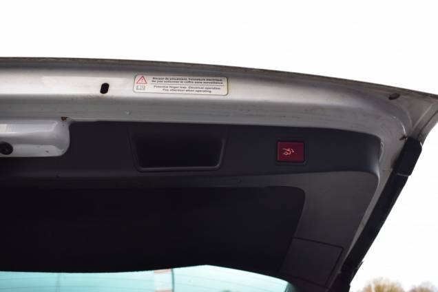 CITROEN C5 TOURER FINITION EXCLUSIVE 2.0 163 CV / ATTELAGE / HAYON DE COFFRE ELECTRIQUE 18 CITROEN C5 TOURER FINITION EXCLUSIVE 2.0 163 CV / ATTELAGE / HAYON DE COFFRE ELECTRIQUE 18