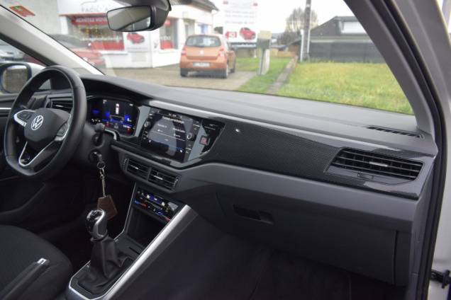 VOLKSWAGEN TAIGO LIFE TSI 95 CV BVM 15 VOLKSWAGEN TAIGO LIFE TSI 95 CV BVM 15