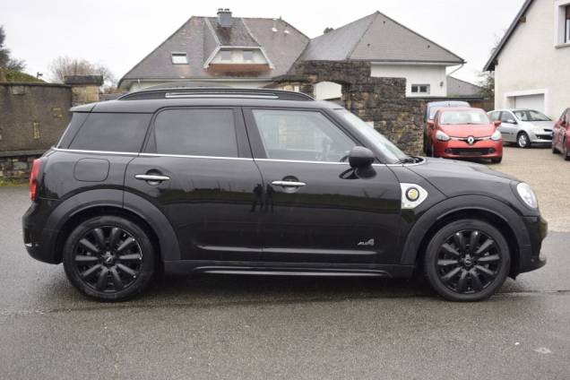MINI COUNTRYMAN SE ALL4 224 CV HYBRIDE BVA 4X4  8