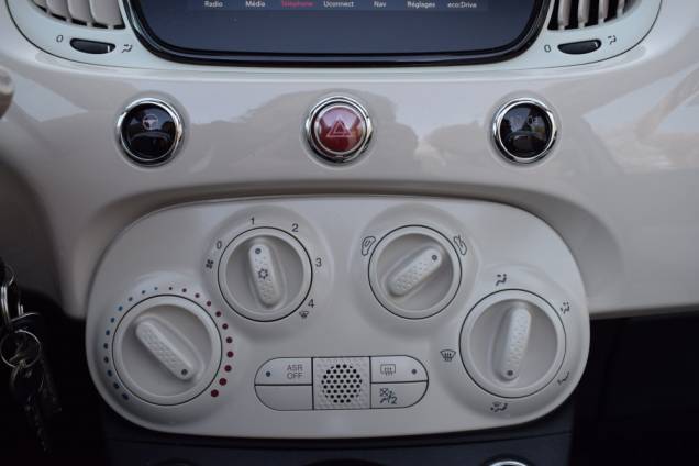 FIAT 500 CABRIOLET EDITION COLLEZIONE 1.2 69 CV / 67750 KMS 27