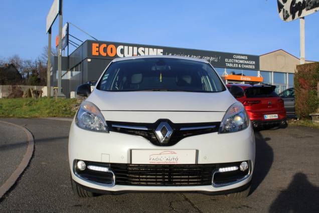RENAULT SCENIC BOSE TCE 130 CV BVM6 / ORIGINE FRANCE 2 RENAULT SCENIC BOSE TCE 130 CV BVM6 / ORIGINE FRANCE 2