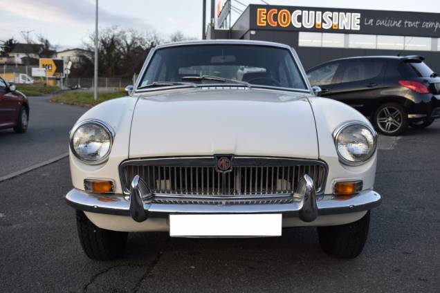 MG B GT 1.8 92 CV BVM  6