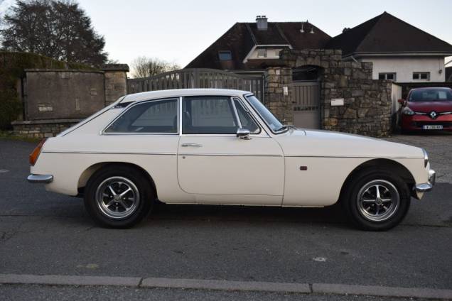 MG B GT 1.8 92 CV BVM  7