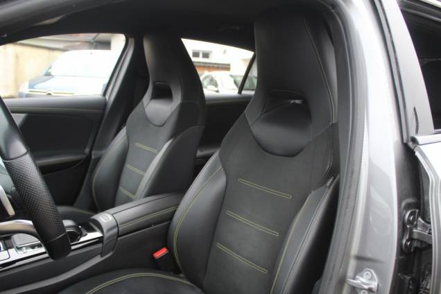 MERCEDES BENZ CLASSE A 250 EDITION ONE 2.0i 224 CV 7G-DCT 12 MERCEDES BENZ CLASSE A 250 EDITION ONE 2.0i 224 CV 7G-DCT 12