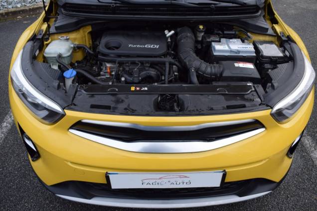 KIA STONIC ACTIVE 1.0 T-GDI 100 CV BVM / 1ere MAIN 16
