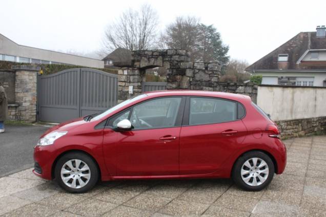PEUGEOT 208 LIKE 1.2 VTI 68 CV BVM5 / ORIGINE FRANCE 5