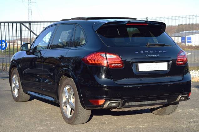 PORSCHE CAYENNE S HYBRID 3.0 V6 380 CV / TOIT OUVRANT PANORAMIQUE 4 PORSCHE CAYENNE S HYBRID 3.0 V6 380 CV / TOIT OUVRANT PANORAMIQUE 4