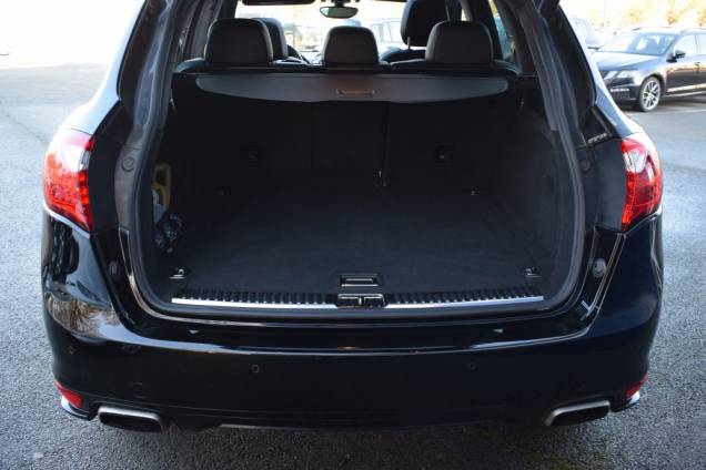 PORSCHE CAYENNE S HYBRID 3.0 V6 380 CV / TOIT OUVRANT PANORAMIQUE 27 PORSCHE CAYENNE S HYBRID 3.0 V6 380 CV / TOIT OUVRANT PANORAMIQUE 27