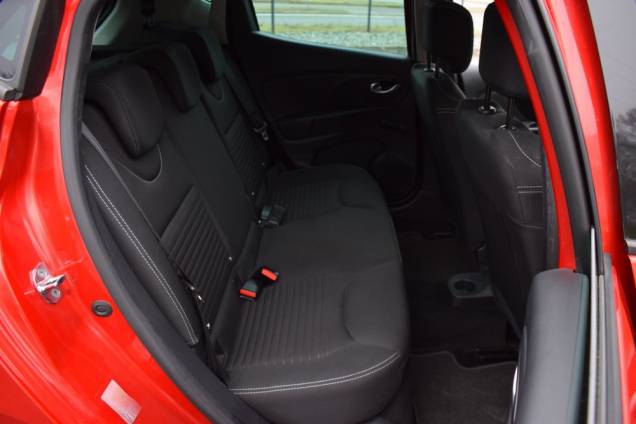 RENAULT CLIO LIMITED 1.2 75 CV / 5 PORTES / 67900 KMS 14 RENAULT CLIO LIMITED 1.2 75 CV / 5 PORTES / 67900 KMS 14