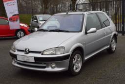 PEUGEOT 106 SPORT 1.1 60 CV / CLIMATISATION / TOIT OUVRANT / 1ère MAIN / 73000 KMS 