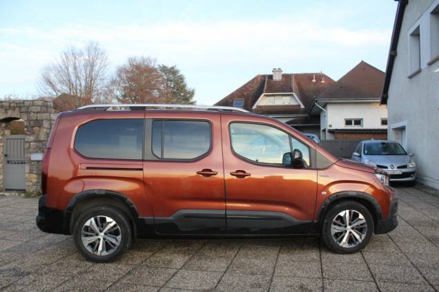 PEUGEOT RIFTER LONG GT LINE 1.5 BLUEHDI 130 EAT8 / 7 PLACES / ATTACHE REMORQUE 5 PEUGEOT RIFTER LONG GT LINE 1.5 BLUEHDI 130 EAT8 / 7 PLACES / ATTACHE REMORQUE 5