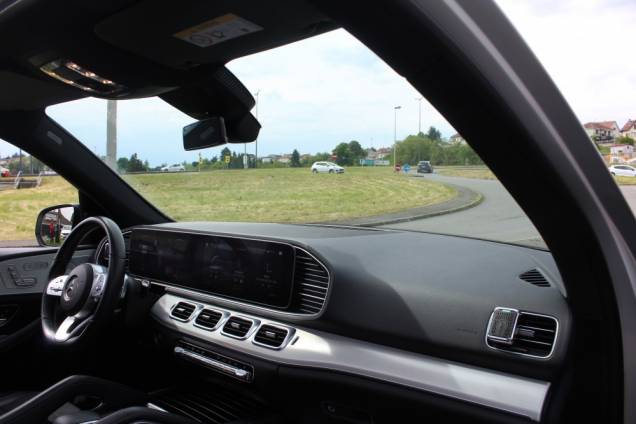 MERCEDES BENZ GLE 300 AMG LINE 2.0D 245 CV 9G-TRONIC 4 MATIC / TOIT OUVRANT PANORAMIQUE / ORIGINE FRANCE 11