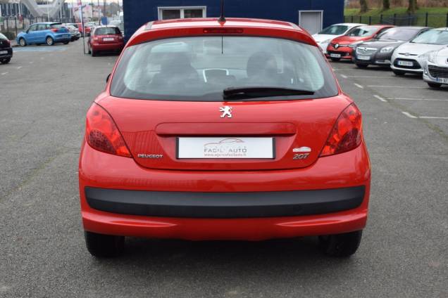 PEUGEOT 207 1.4 75 CV URBAN MOVE / 1ère MAIN 6