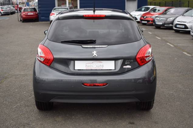 PEUGEOT 208 1.6 HDI 92 CV INTUITIVE / 5 PORTES / 78900 KMS 6