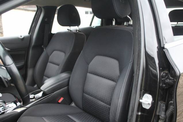 INFINITI Q30 BUSINESS 1.5D 109 CV 7G-DCT  11